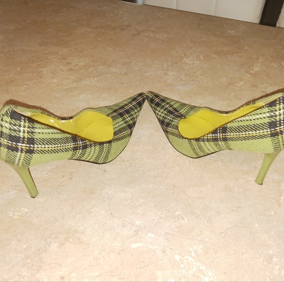 Vintage Chinese Laundry Green Plaid Pointy Toe Heels - Picture 4 of 10